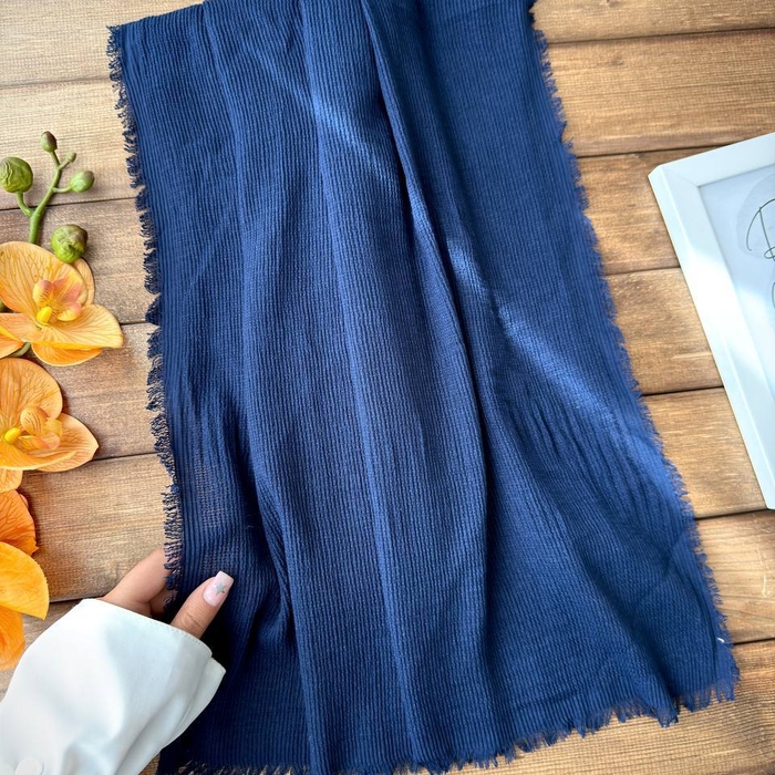 شال پاییزی دور ریش